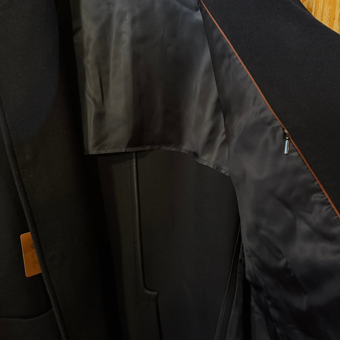 로로피아나 24 F/w 스파냐 캐시미어 자켓 새상품 판매 합니다. 상품이미지10