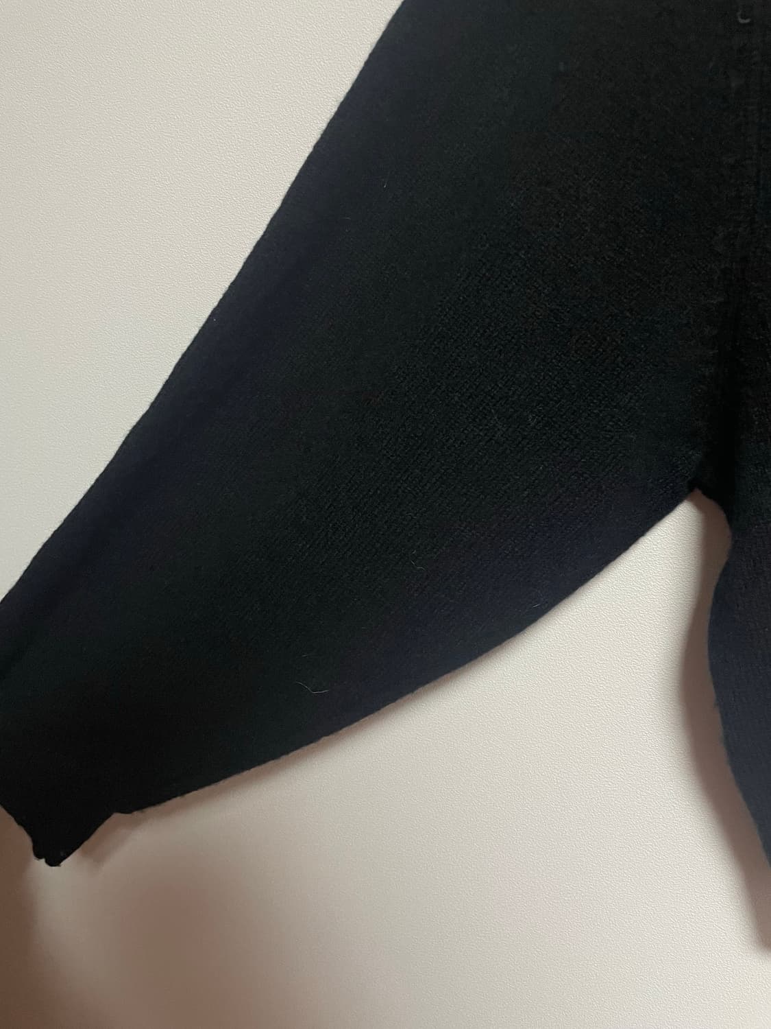 앤아더스토리즈 가디건, &otherstories 상품이미지4