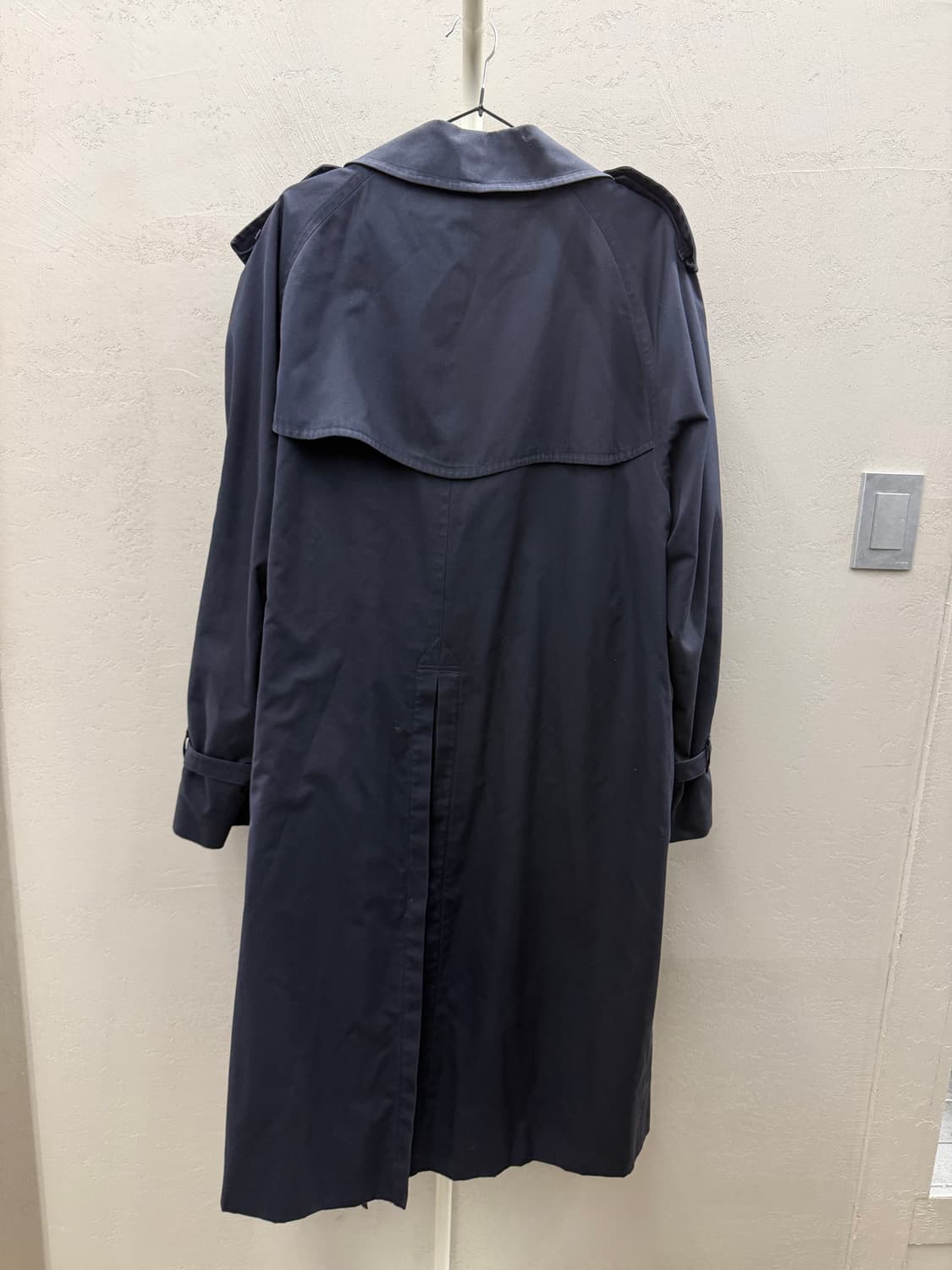버버리 정품 네이비 트렌치 코트 상품이미지4