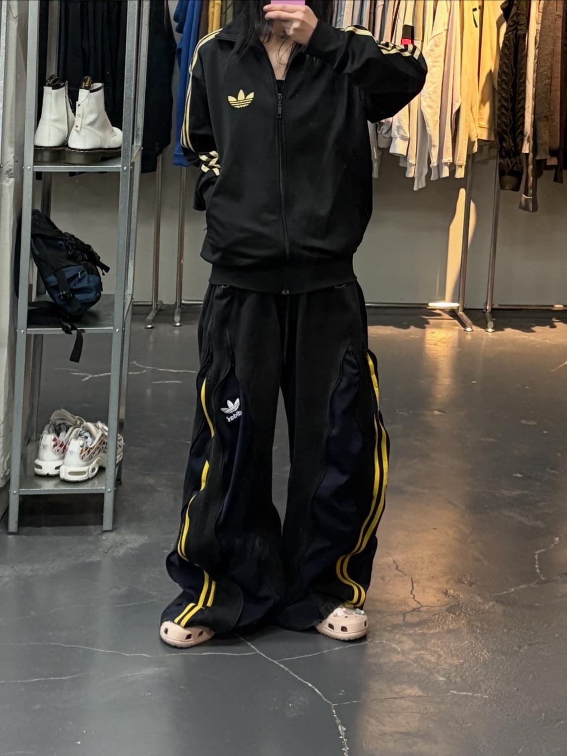 아디다스 파이어버드 블랙앤골드 트랙탑져지 A2904 상품이미지1