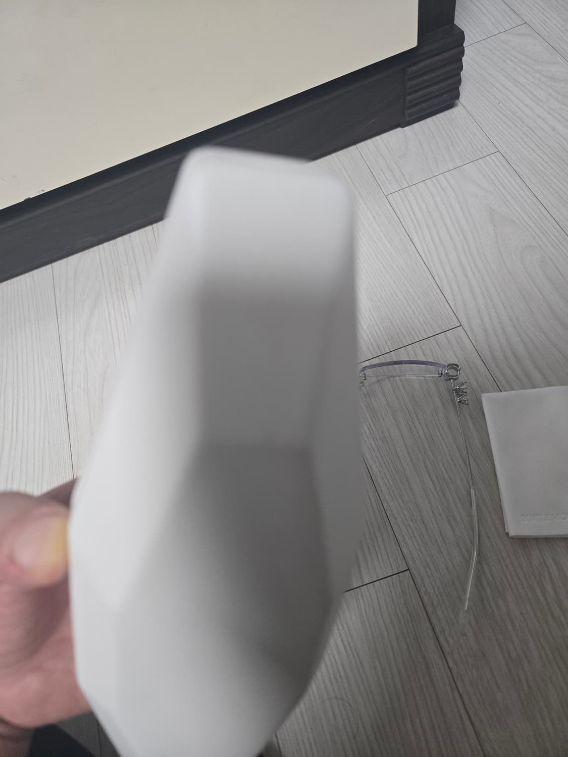 젠틀몬스터 글리츠02 안경  상품이미지9