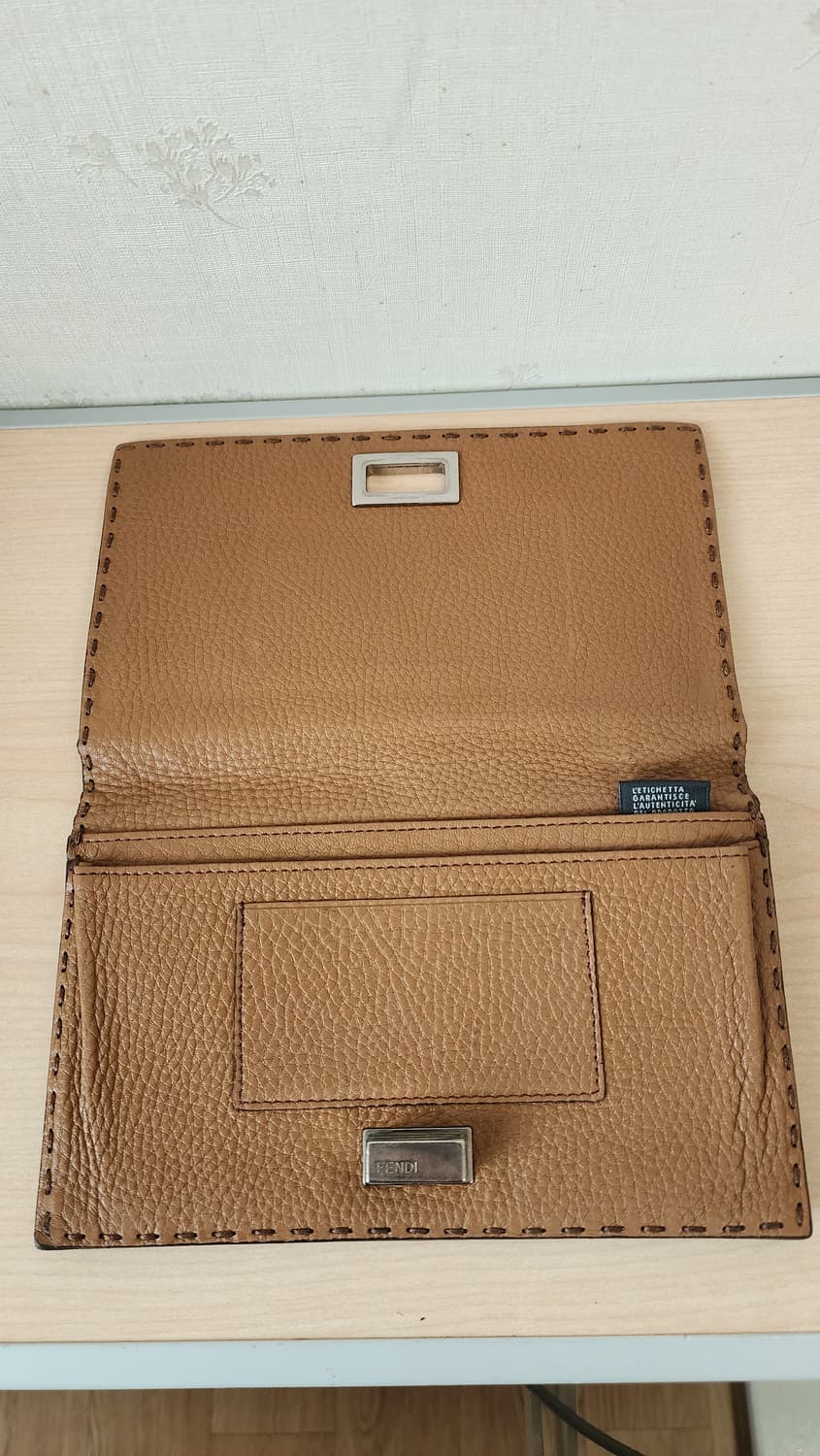 펜디 셀러리아 장지갑 미니 클러치 상품이미지3