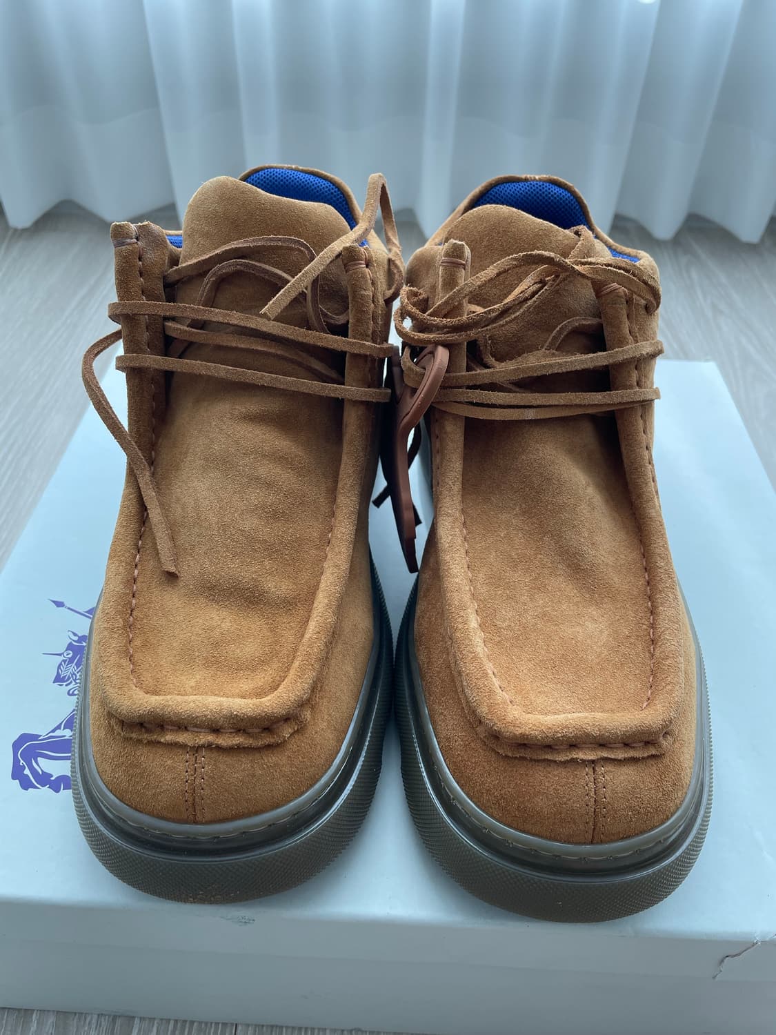 버버리 스웨이드 크리퍼 슈즈 브라운 40 상품이미지2