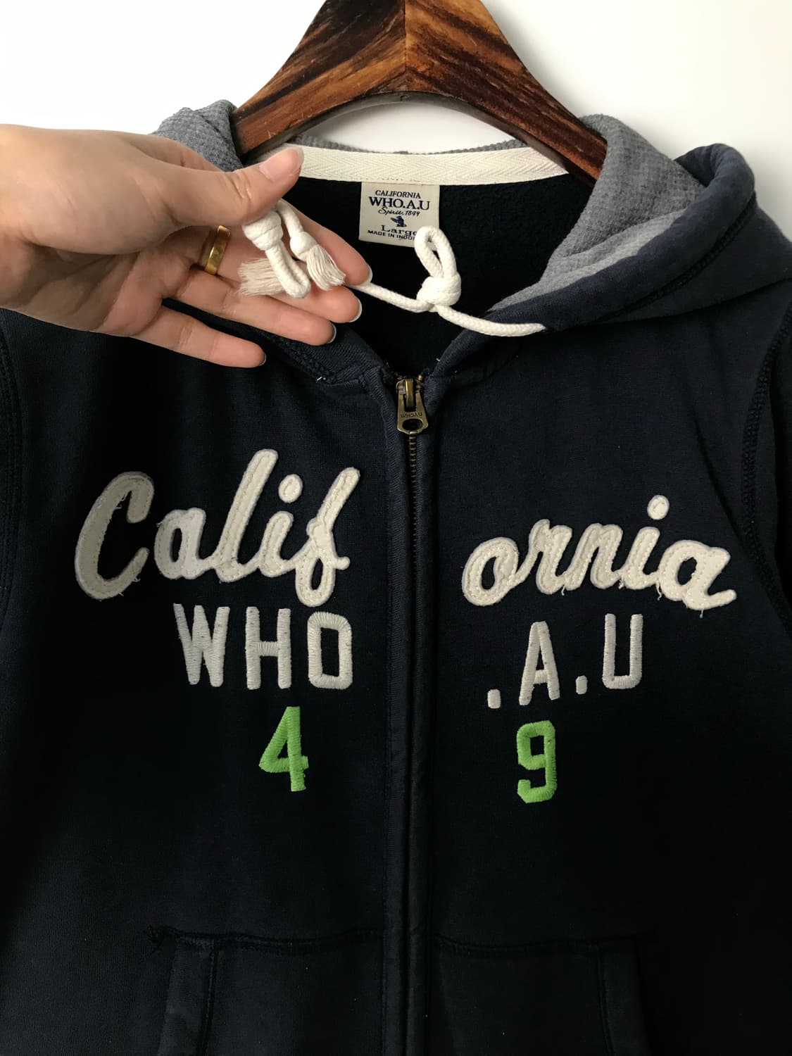 후아유 y2k 와투케 네이비 후드집업 상품이미지4