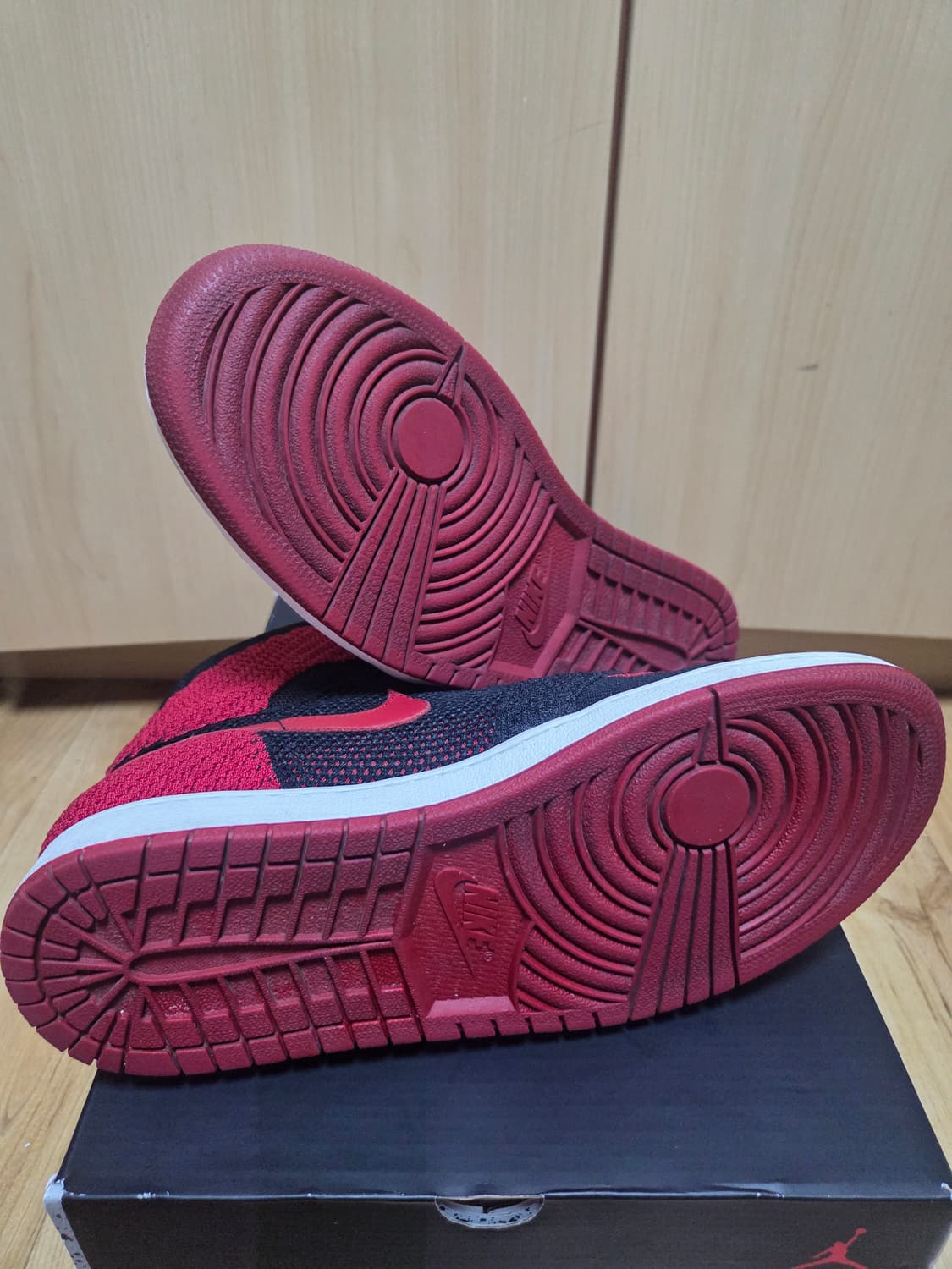 조던1 브레드 플라이니트 280 상품이미지7