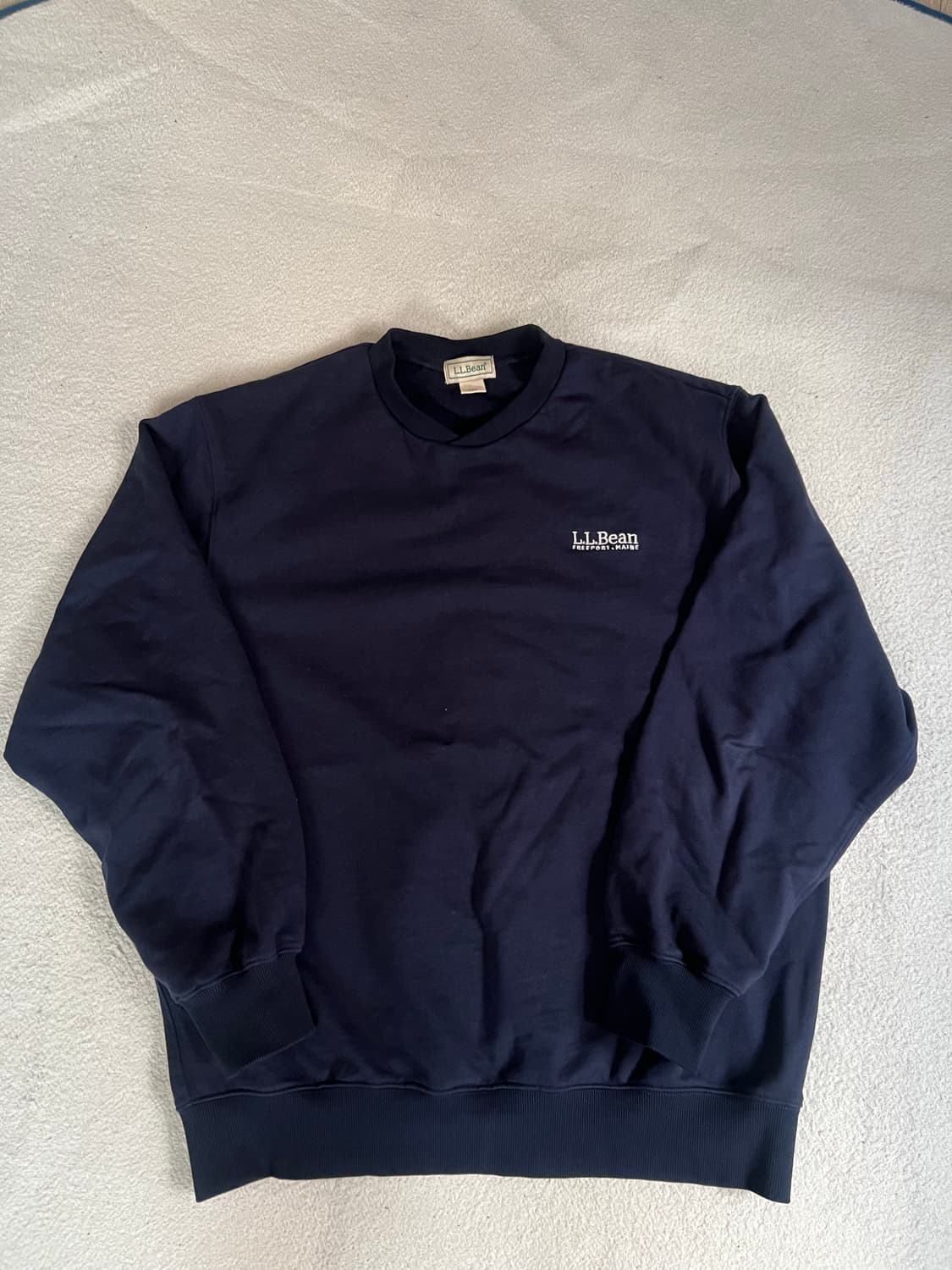 엘엘빈 브이넥 맨투맨 네이비 L 상품이미지1