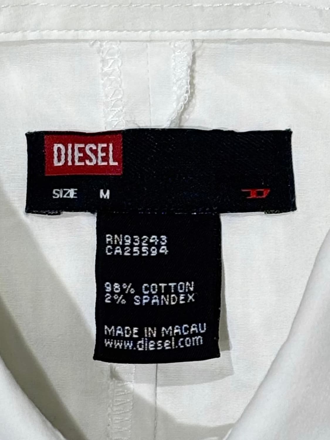 디젤 스몰로고 화이트 셔츠 상품이미지6