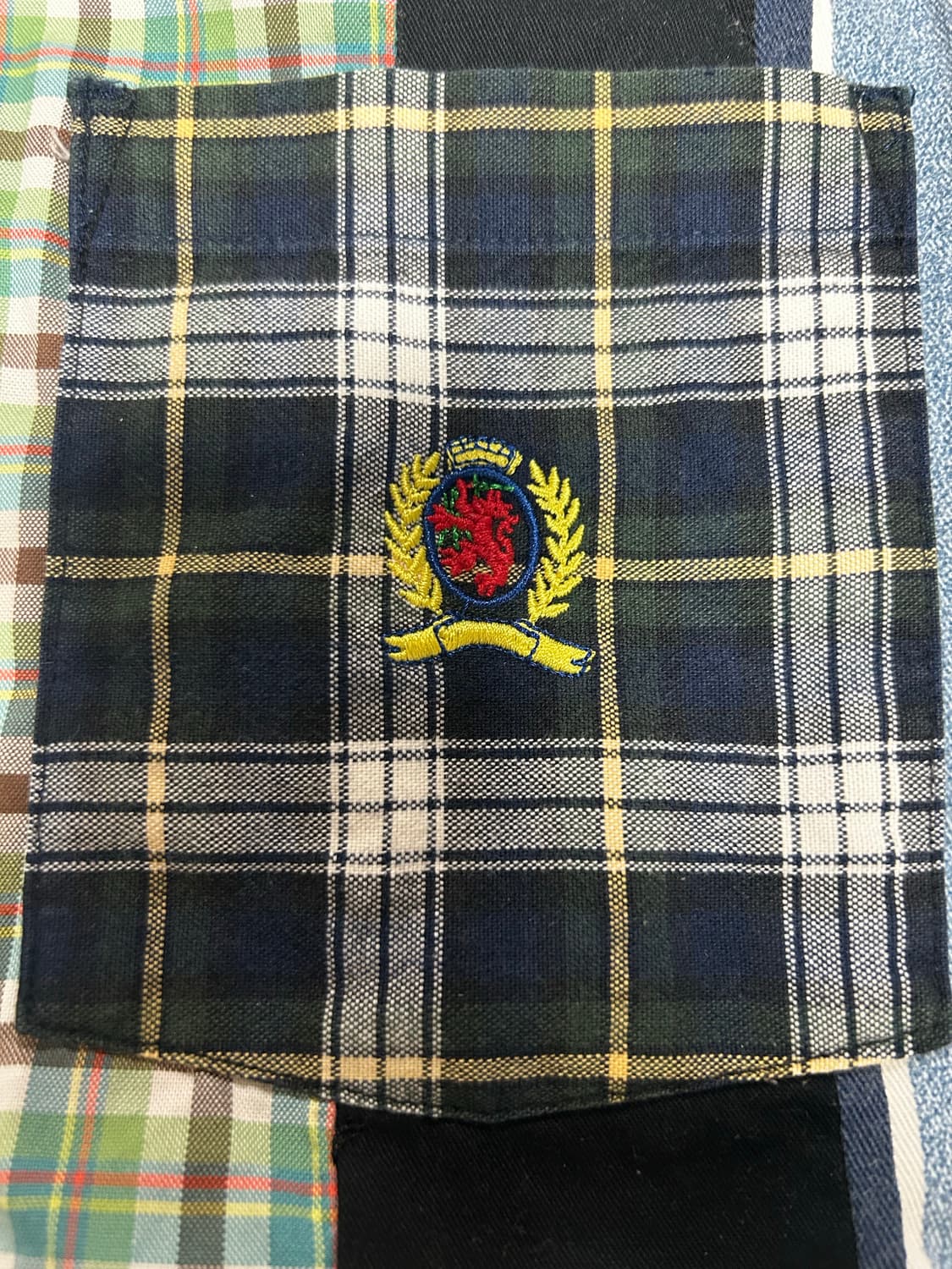 Tommy Hilfiger 패치워크 반팔 셔츠 (L) 상품이미지3