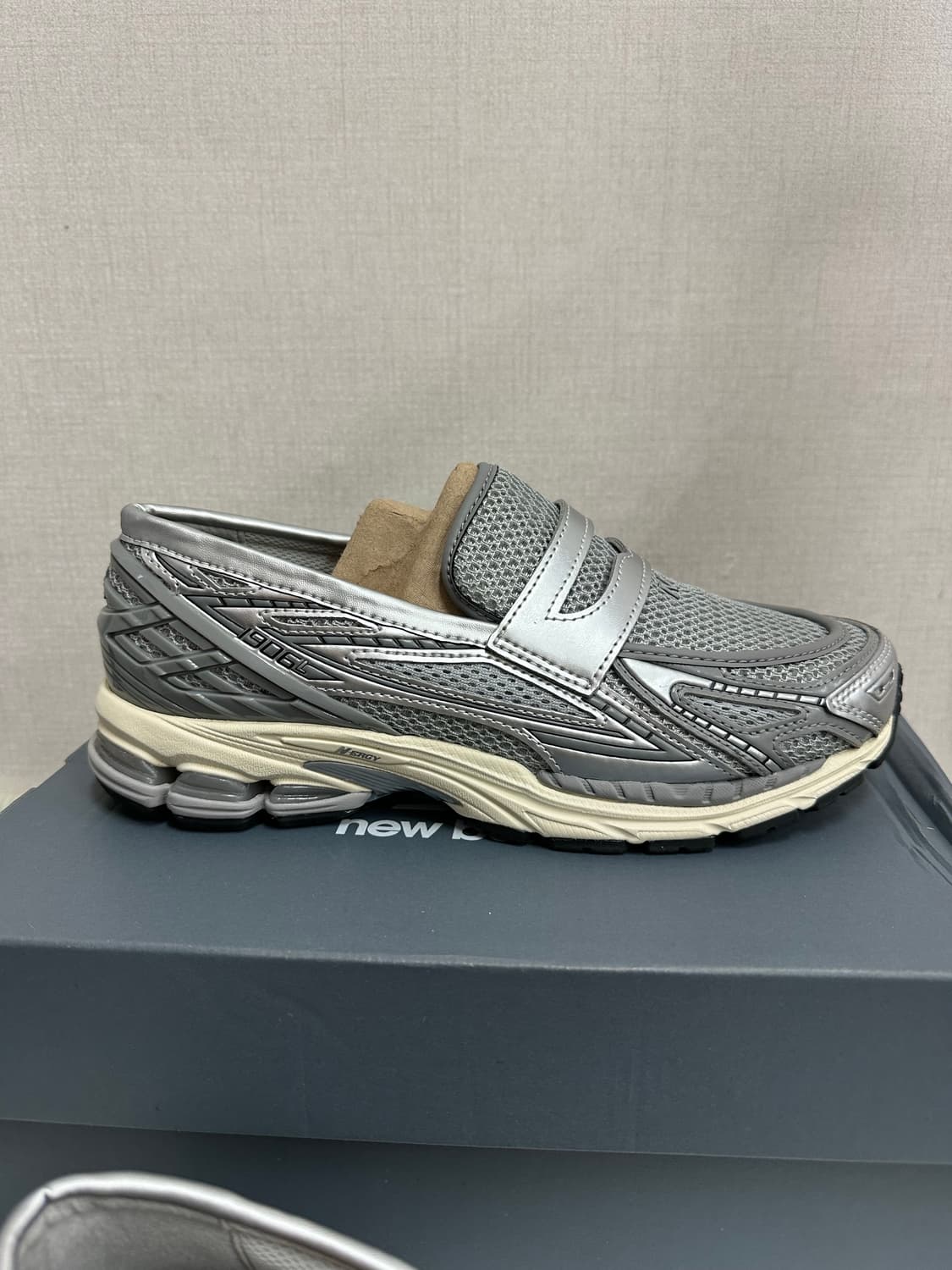 뉴발란스 1906L 그레이 270 상품이미지2