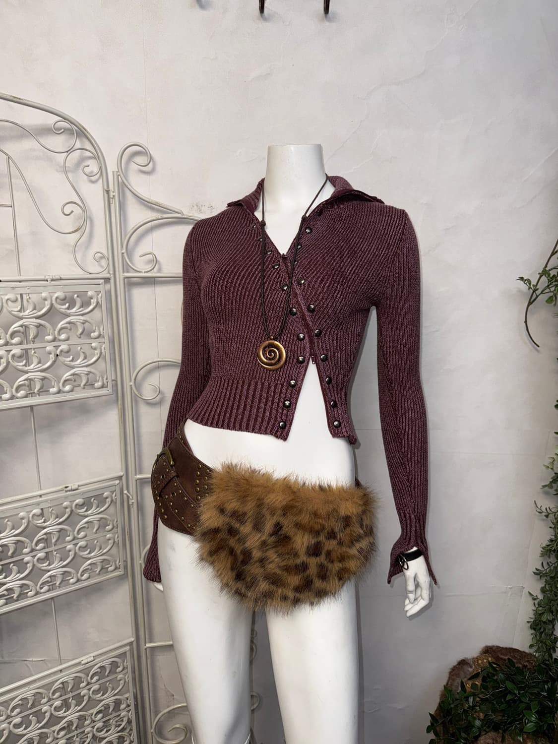 Burgundy asymmetric studs knit zipup 상품이미지1