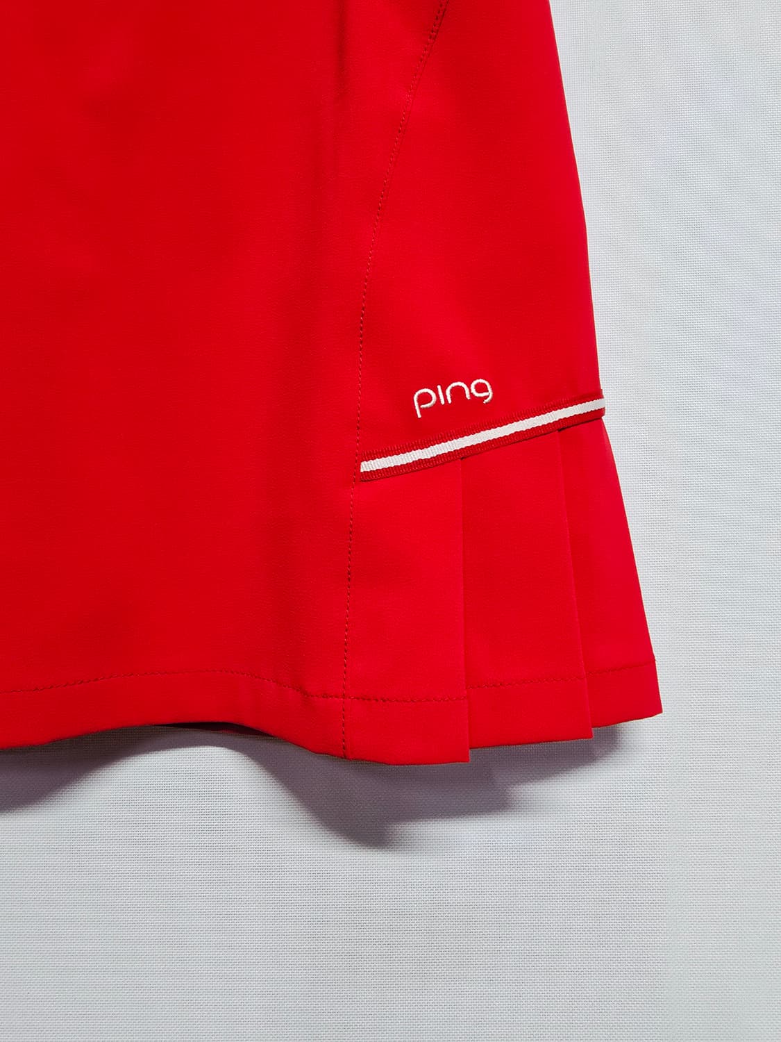 PING 핑 여성 골프 스커트 레드 상품이미지3