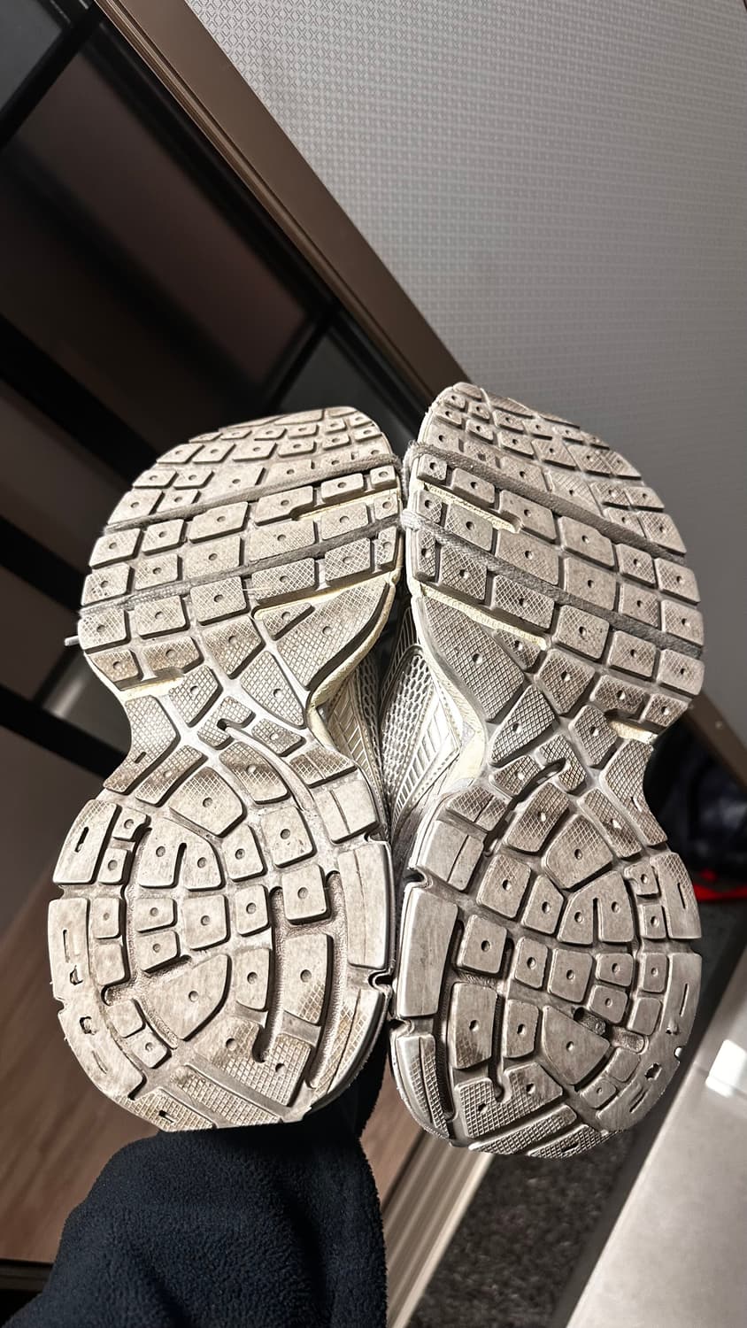 [42] 발렌시아가 3xl 에그쉘 상품이미지2