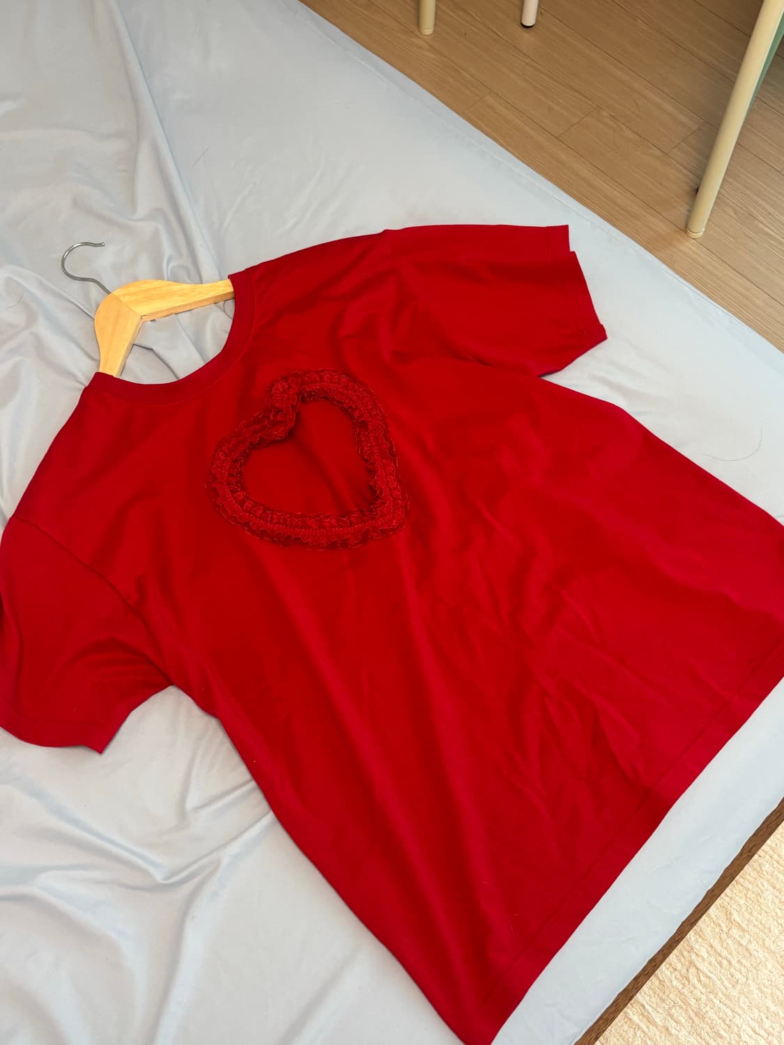 Dongeun lace heart T 동은 레이스 하트티 상품이미지5