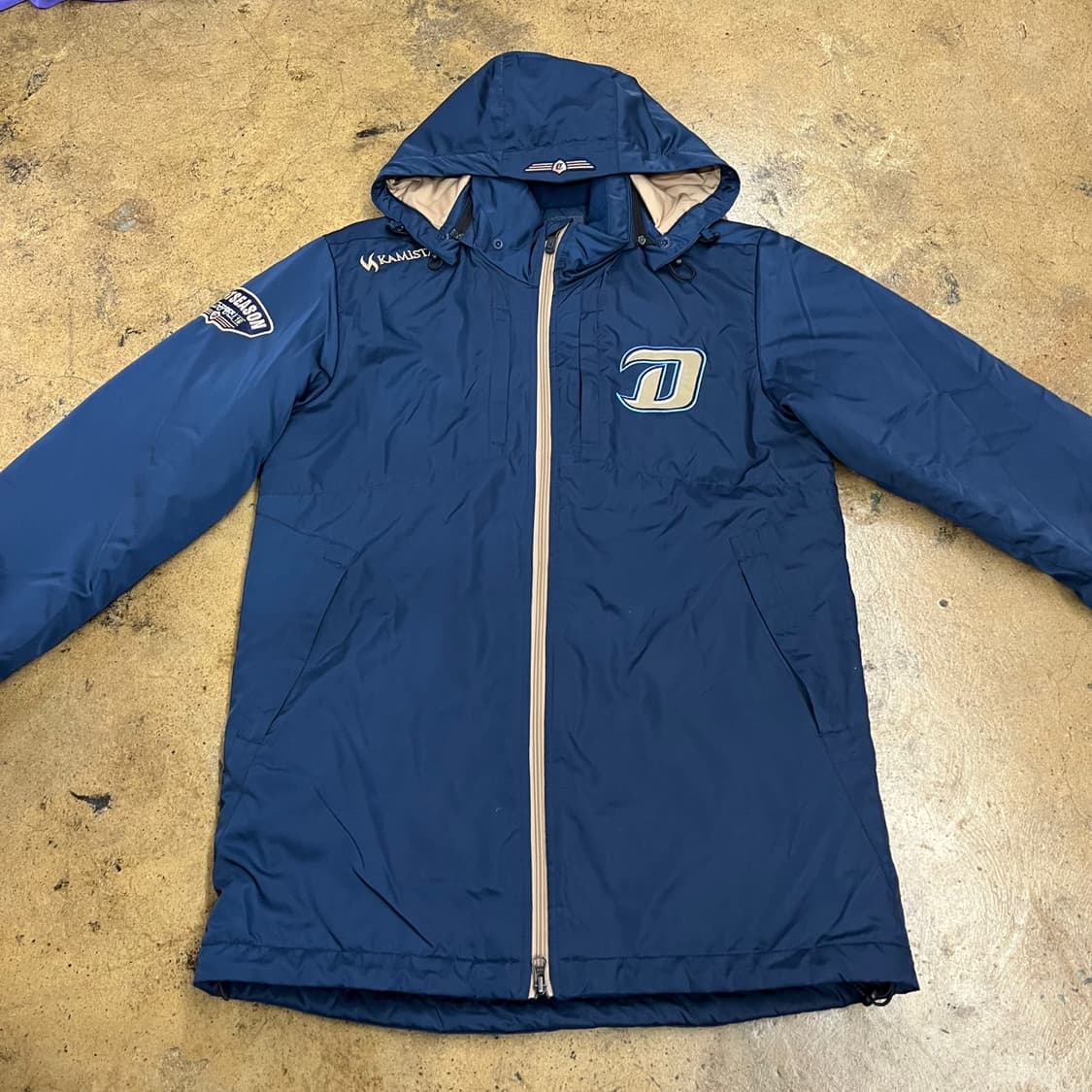 [M] 엔씨 다이노스 후드 바람막이 네이비 b17 상품이미지3