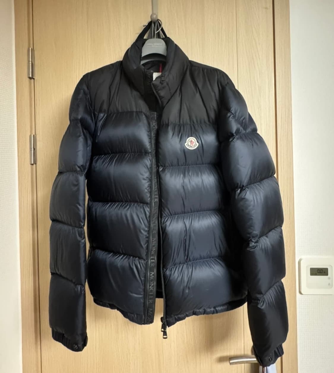 몽클레어 퍼플리어 패딩 4사이즈(105) 상태 극상 상품이미지3