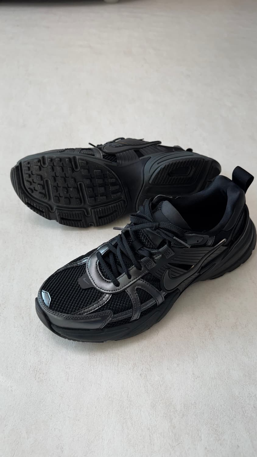 나이키 V2K 런 트레이너 올블랙 275mm 상품이미지3