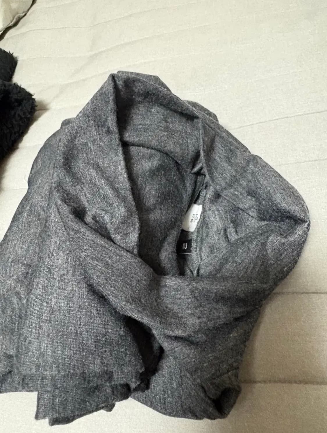 [2] 폴리테루 터틀넥 차콜 상품이미지1