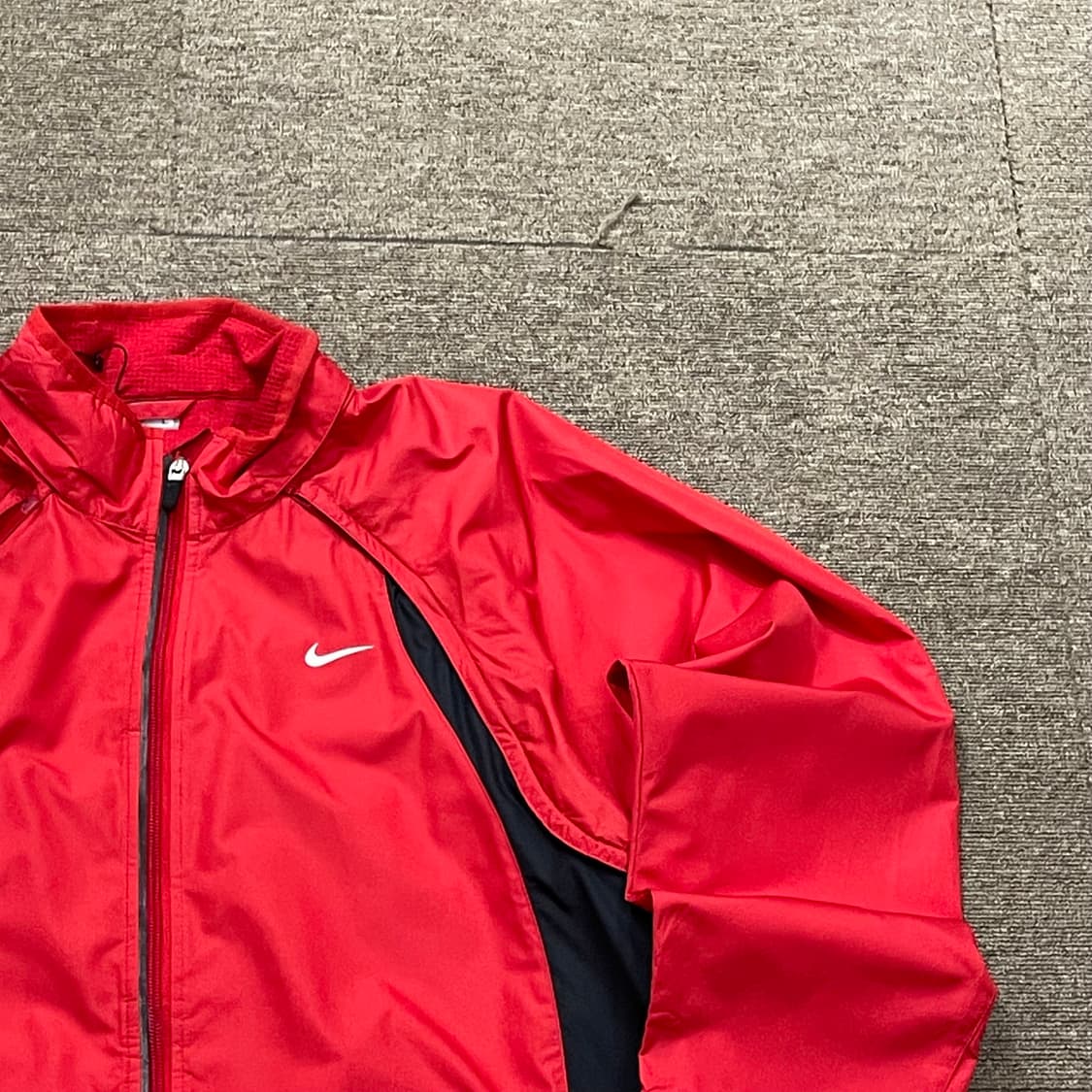 (L) Nike 나이키 바람막이 상품이미지2