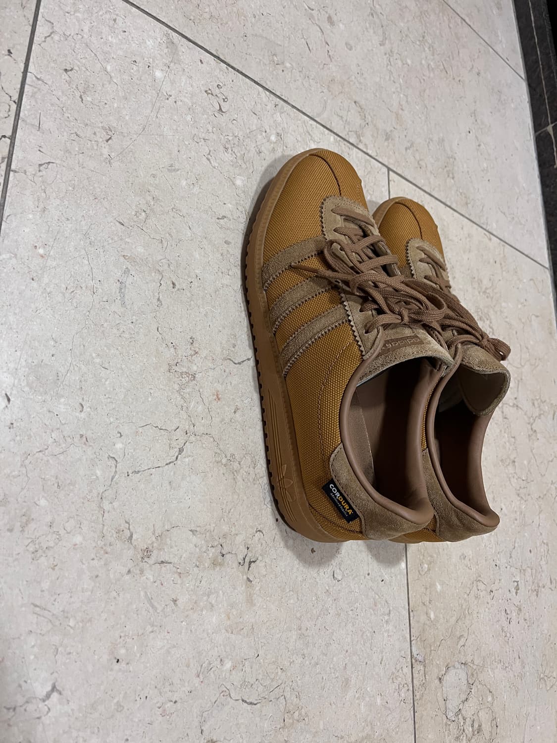 아디다스 버뮤다 메사 데저트 브라운 상품이미지2