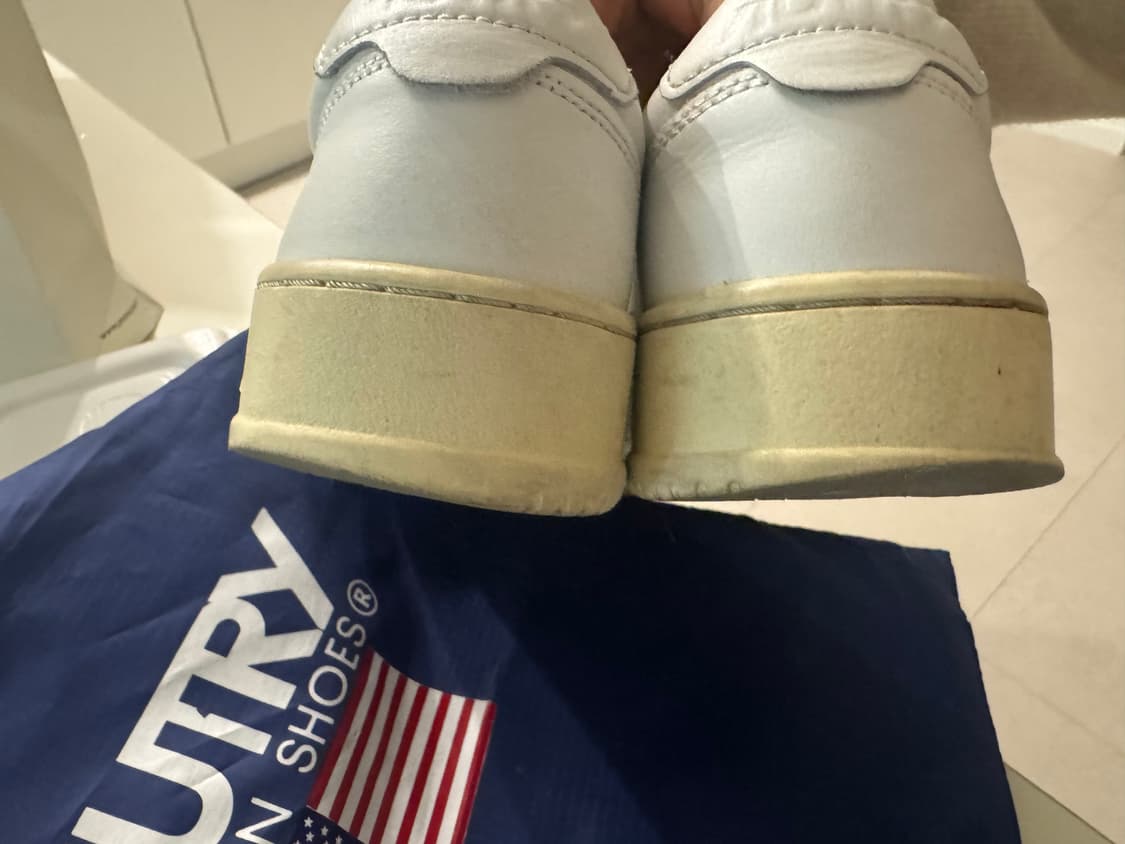 오트리 스니커즈 상품이미지5