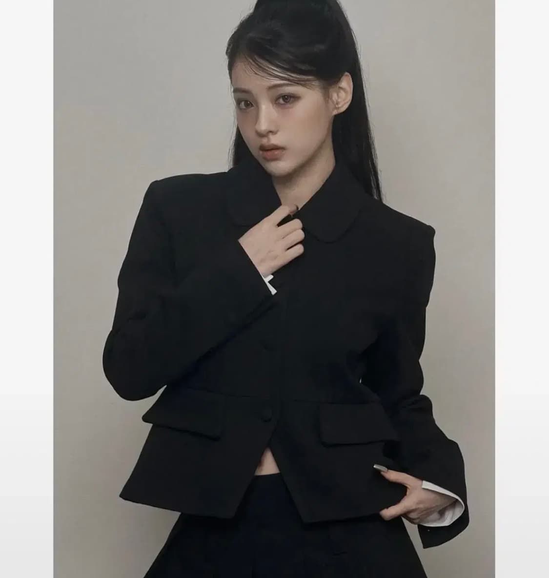 카키포인트 테일러드 자켓 블랙 구해요!! 상품이미지1