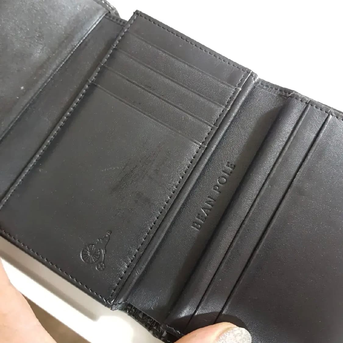 20만원대 빈폴정품 중지갑 상태최상 상품이미지2