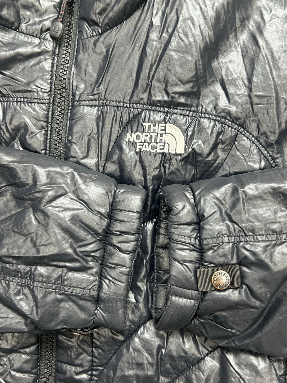 노스페이스 블랙 유광 경량패딩 자켓 90 상품이미지7