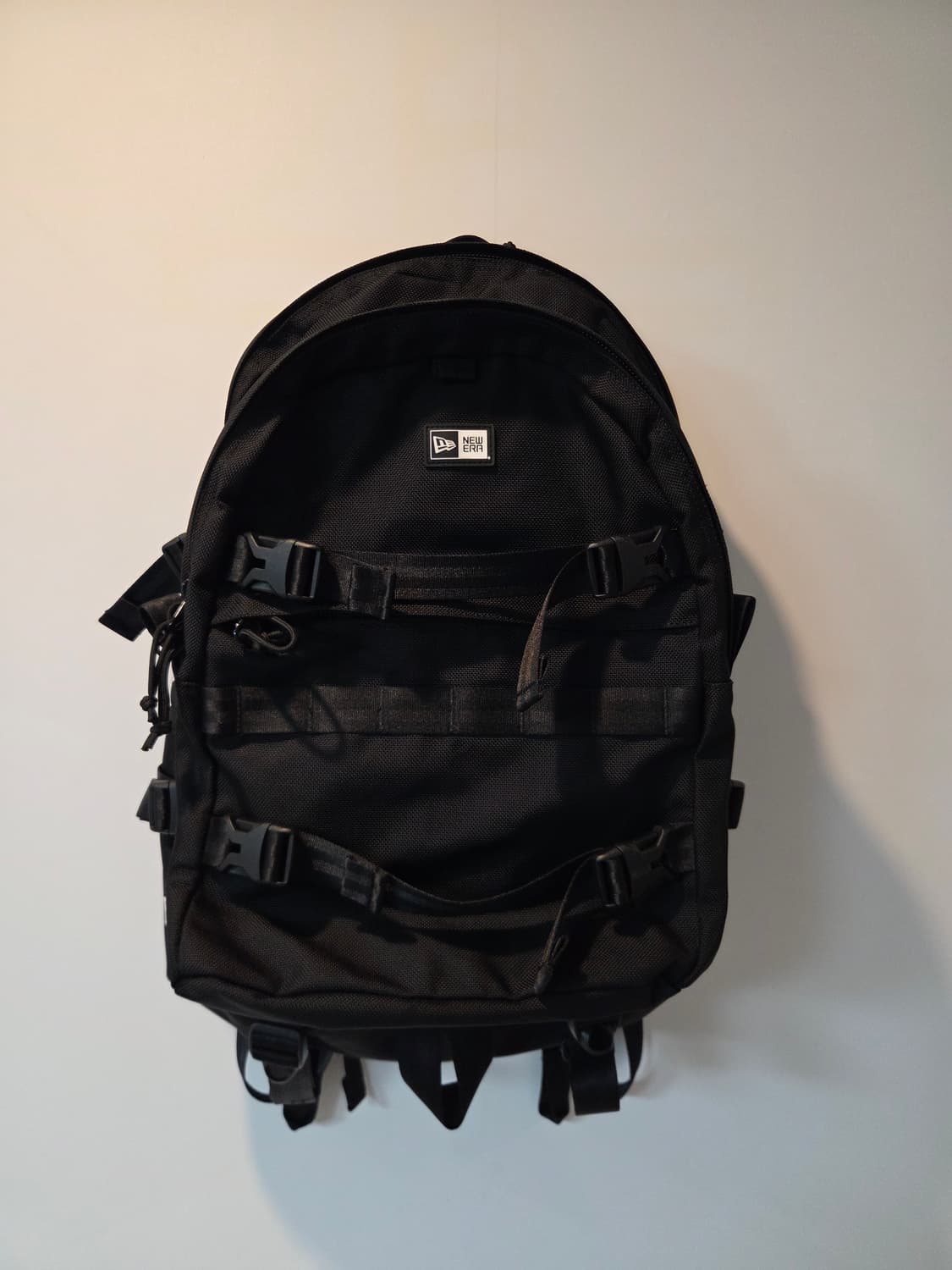 뉴에라 백팩 35리터 상품이미지1