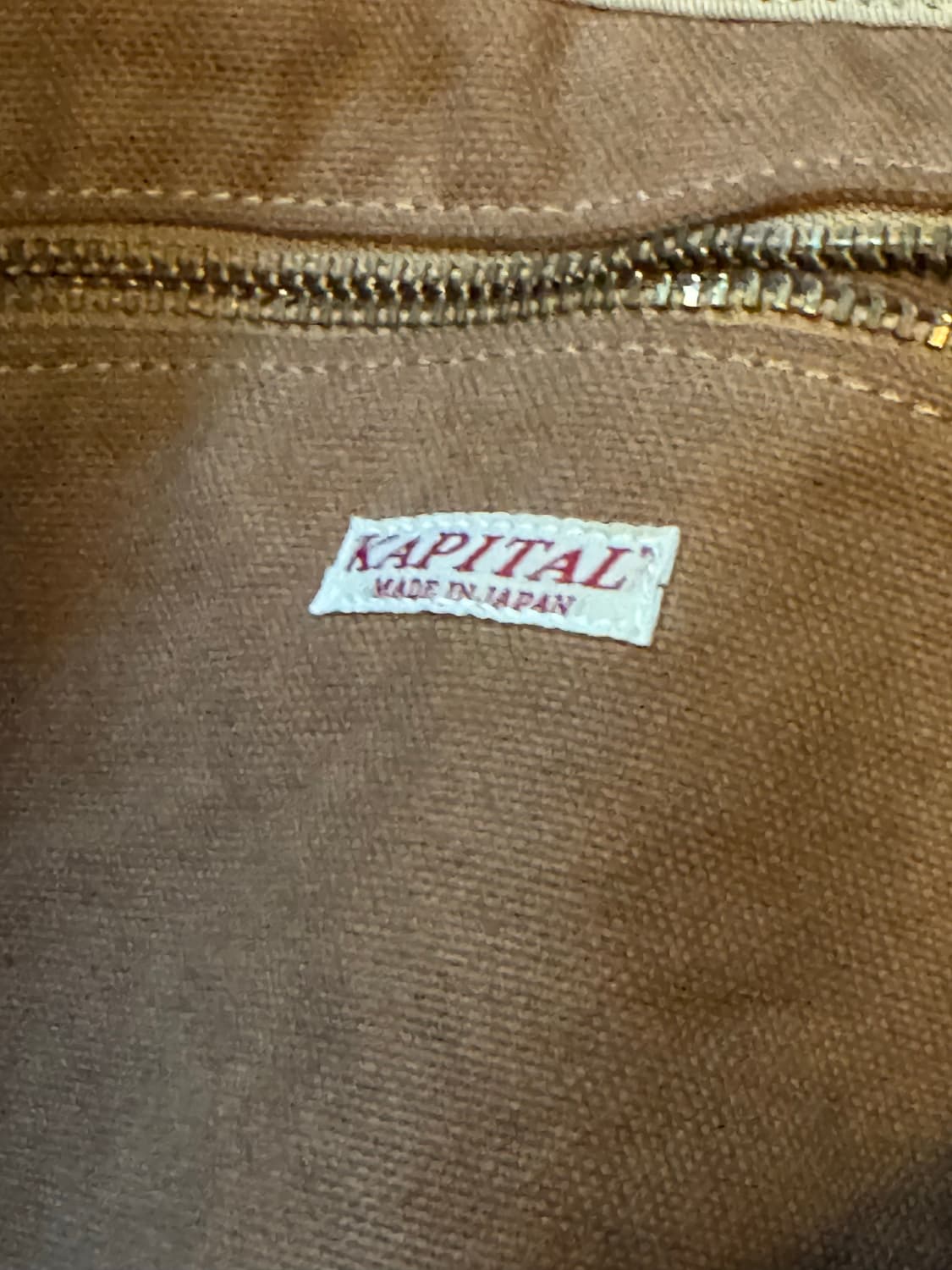 캐피탈 스너프킨백 캬멜 상품이미지3