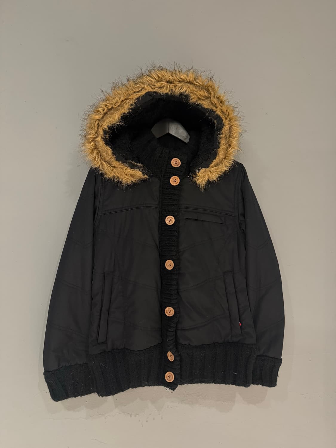 button-up point fur trimming padding 상품이미지6