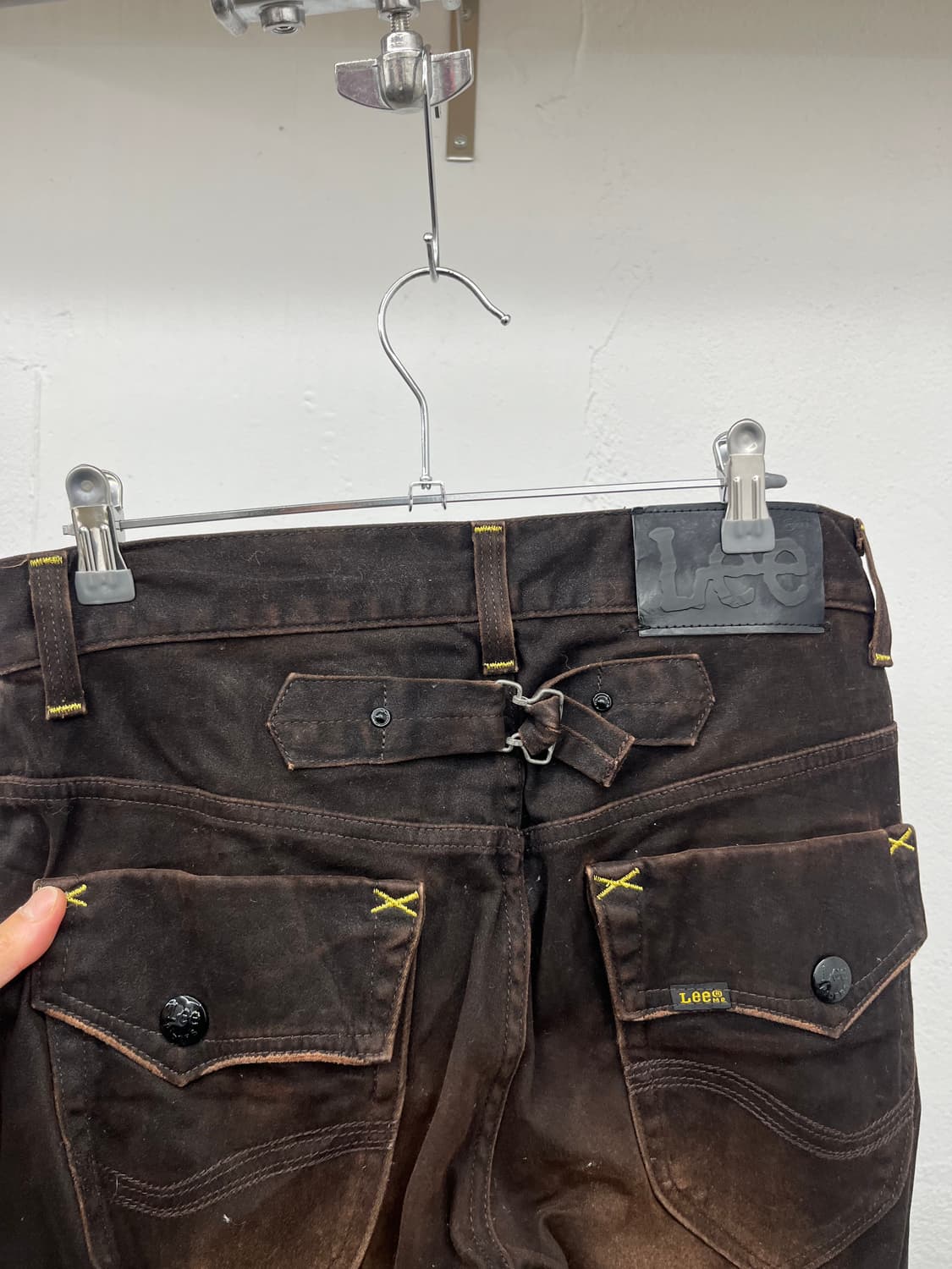 31) LEE CINCH BACK BROWN BOOT CUT PANTS 상품이미지3