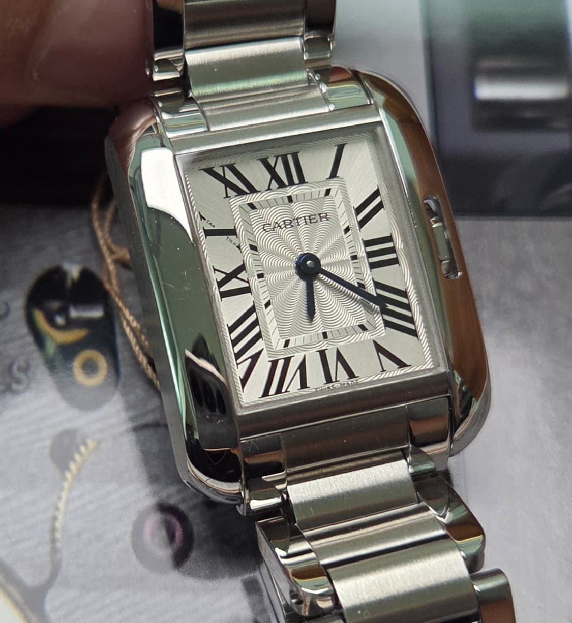 까르띠에 앙글레즈 탱크 스몰 클래식로만판 쿼츠 브레이슬릿 ver. (감정 상품이미지2