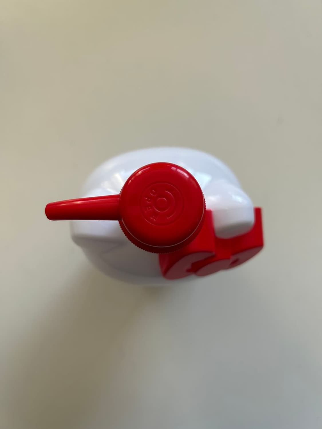 HELLO KITTY POMP BOTTLE 키티 폼프 병 상품이미지4