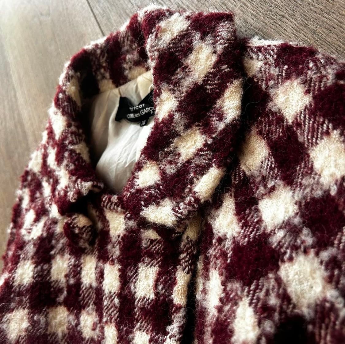 꼼데가르송 트리콧 깅엄체크 부클 더블 하프 코트 레드 상품이미지3