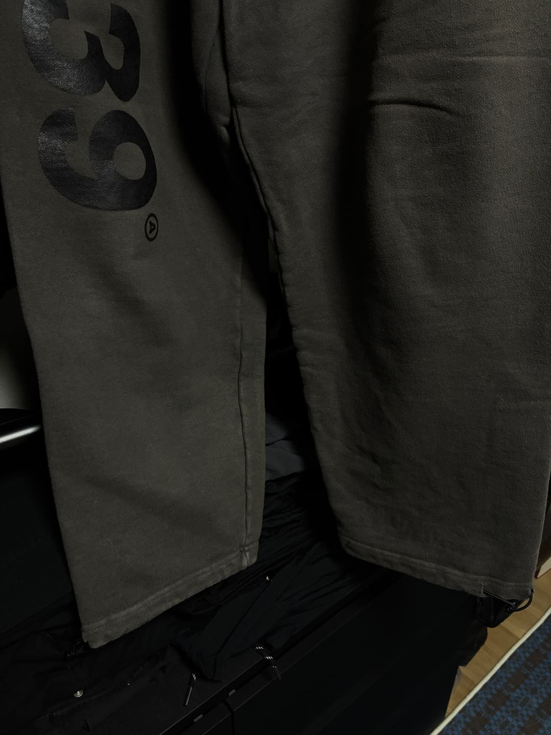 아카이브볼드 939 LOGO SWEAT PANTS 상품이미지3