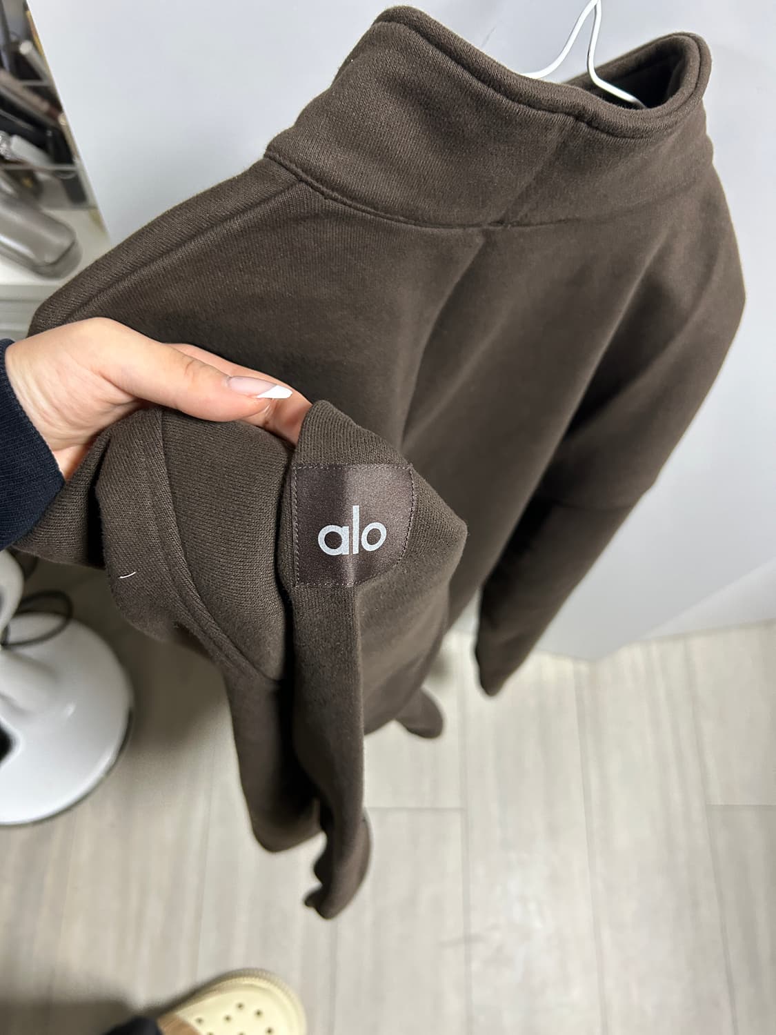 alo yoga zip 알로요가 맨투맨 반집업 상품이미지2