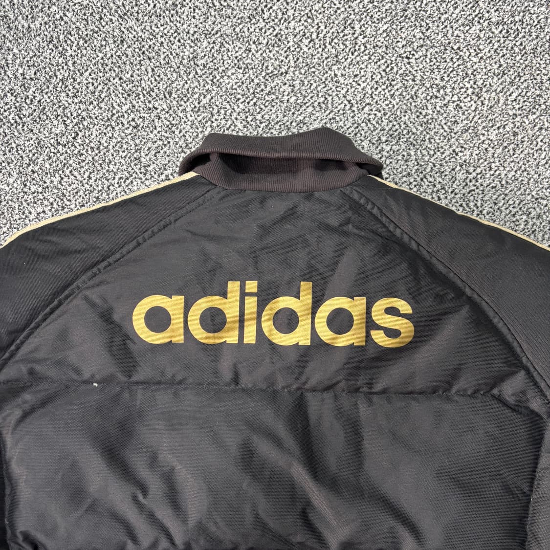 아디다스 블랙 골드 3S 다운 자켓 (100) 상품이미지7