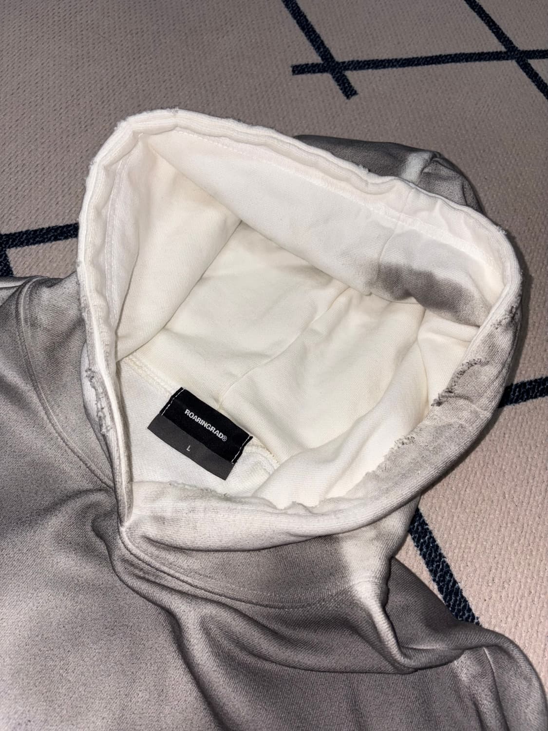 로어링라드 후드티 상품이미지5