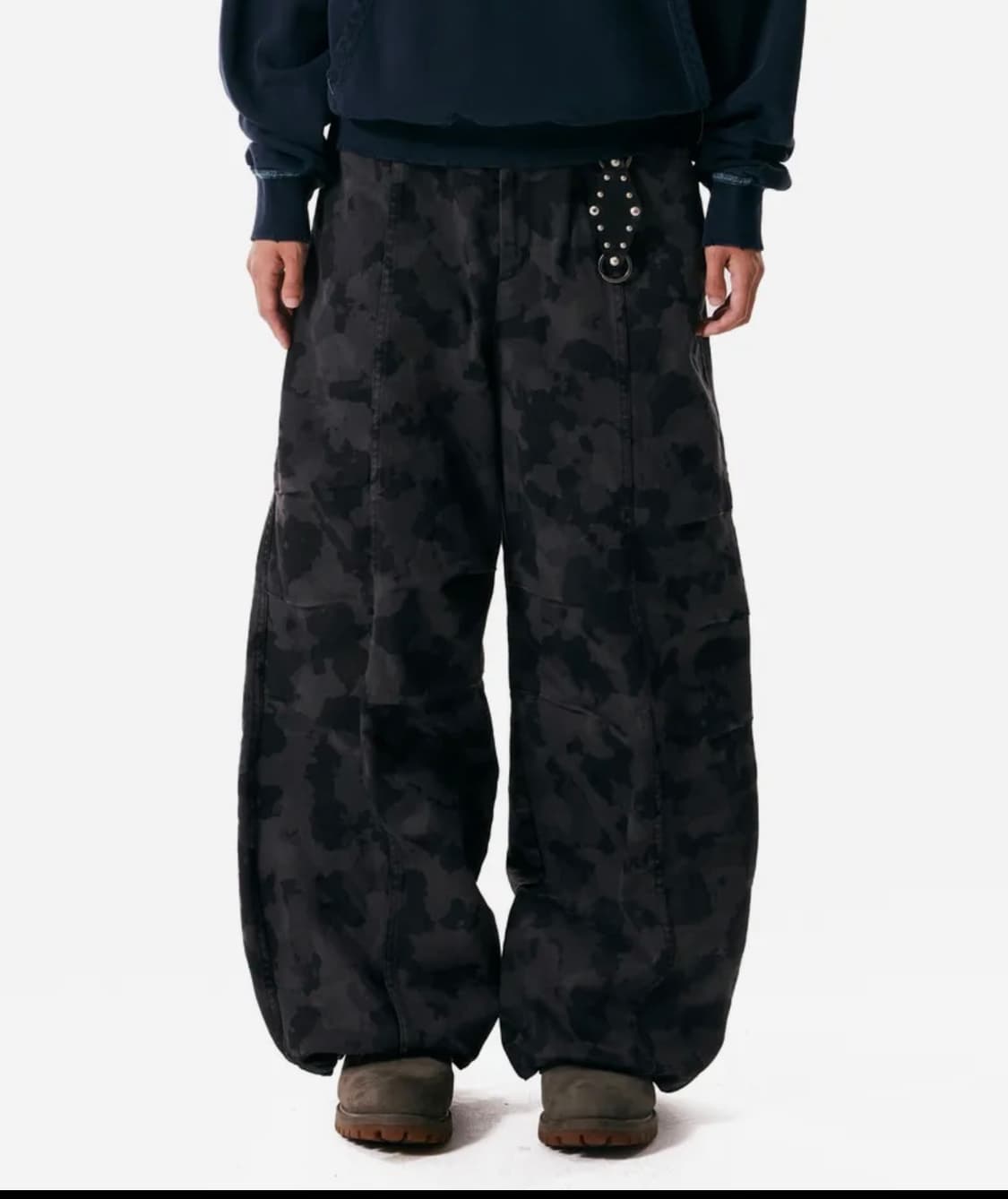 Knee Pin-tuck Camouflage Twill Pants 상품이미지4