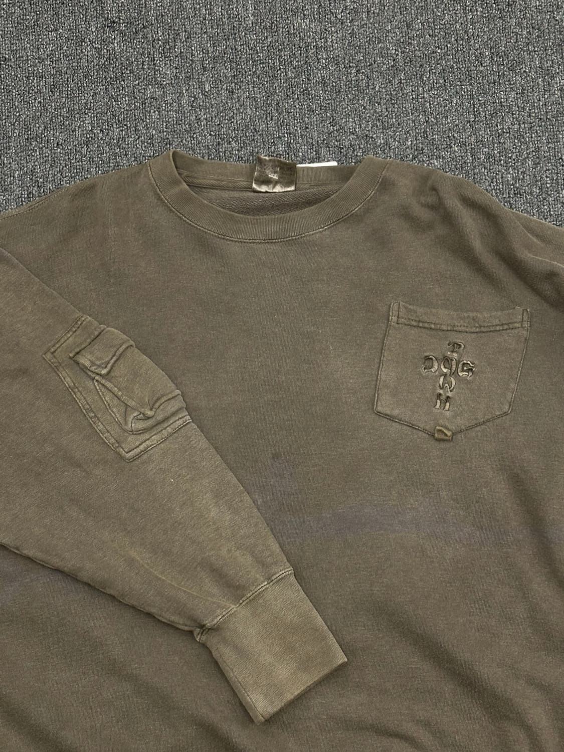 OS)도그타운 Dogtown y2k 포켓 디테일 백프린팅 스웻셔츠 상품이미지6