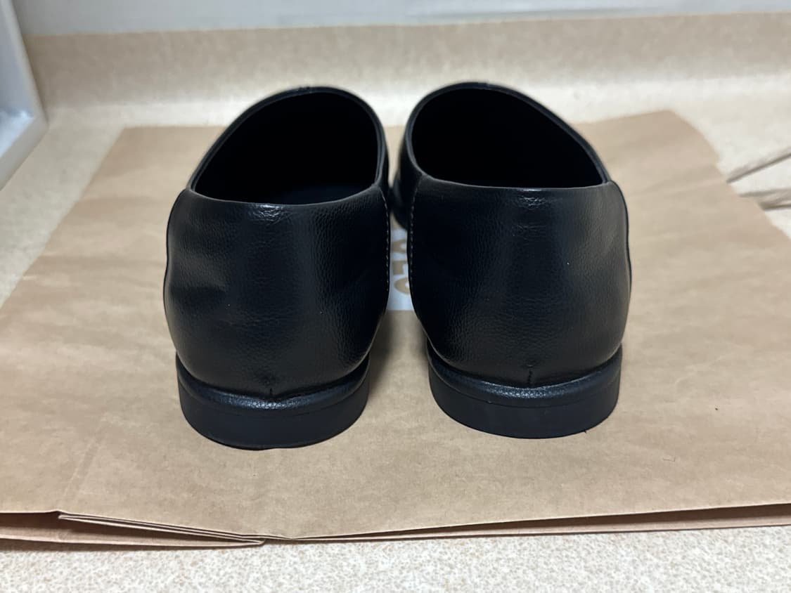 유니클로 스퀘어플랫슈즈 240 상품이미지6