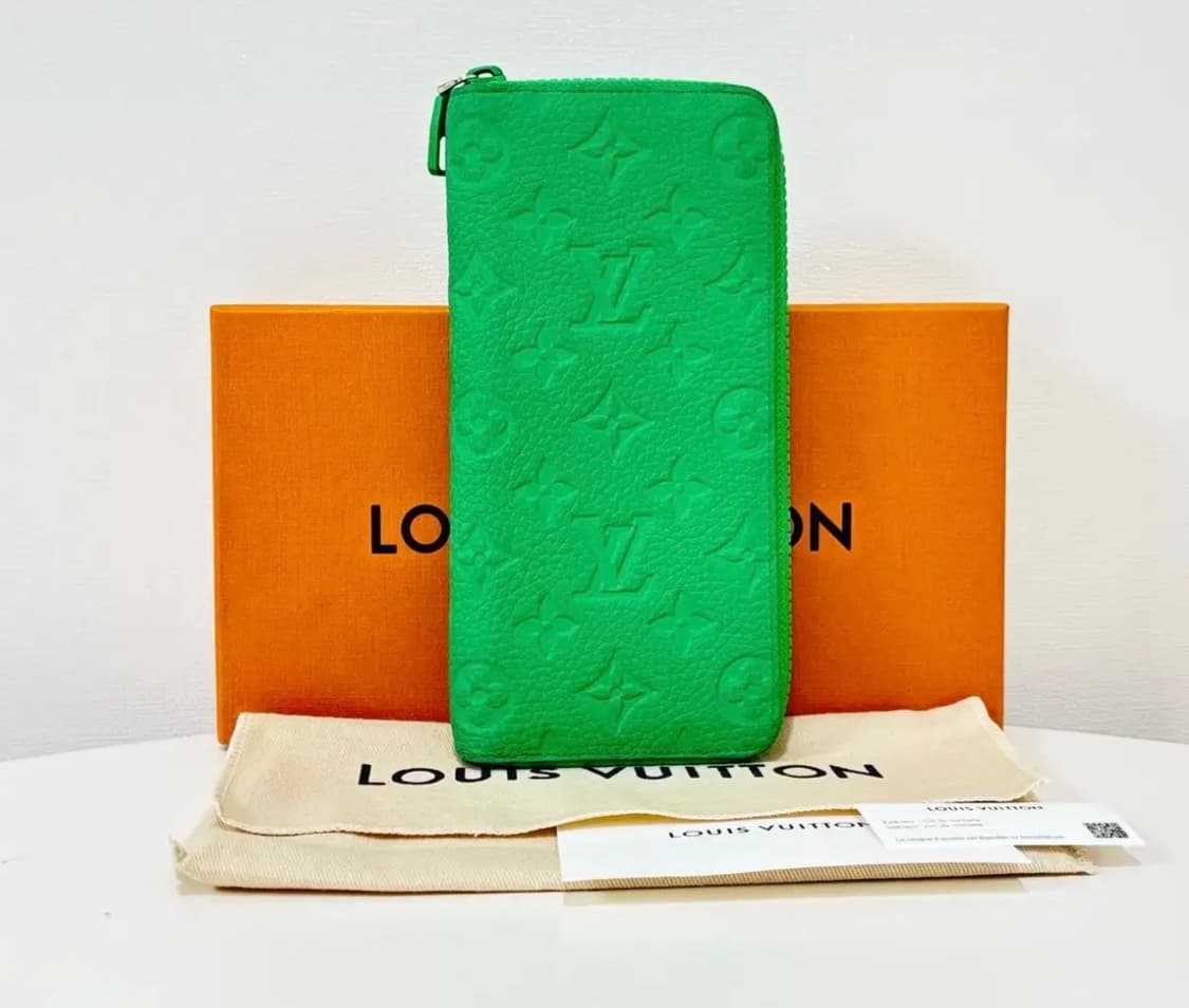 [OS]루이비통 토뤼옹 지퍼돌이 장지갑 상품이미지1