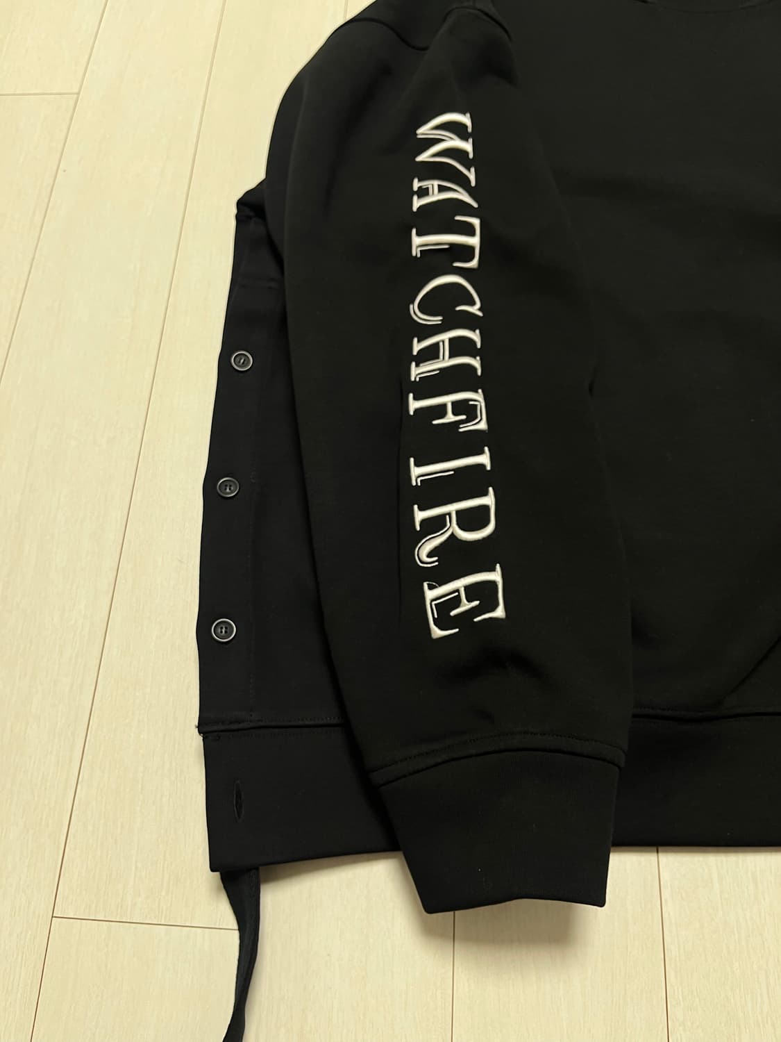 Songzio 자수 맨투맨 상품이미지3