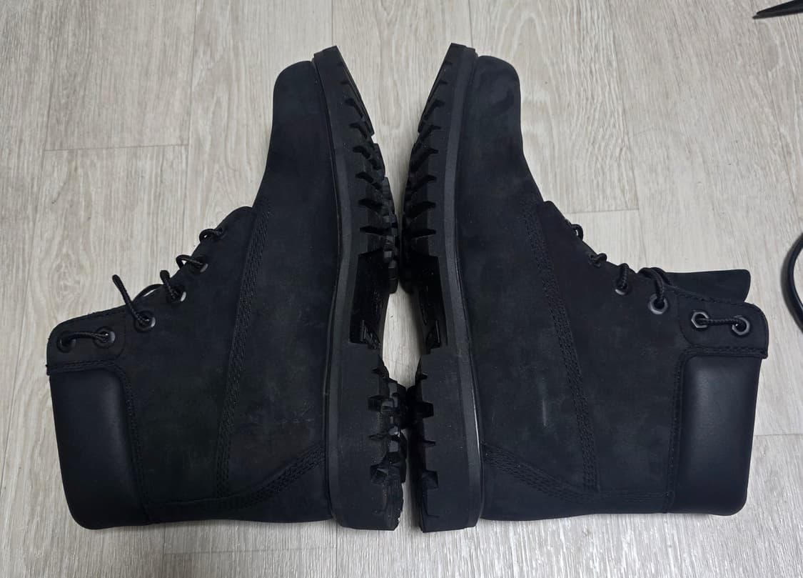 팀버랜드 6인치 블랙 부츠 260 상품이미지6