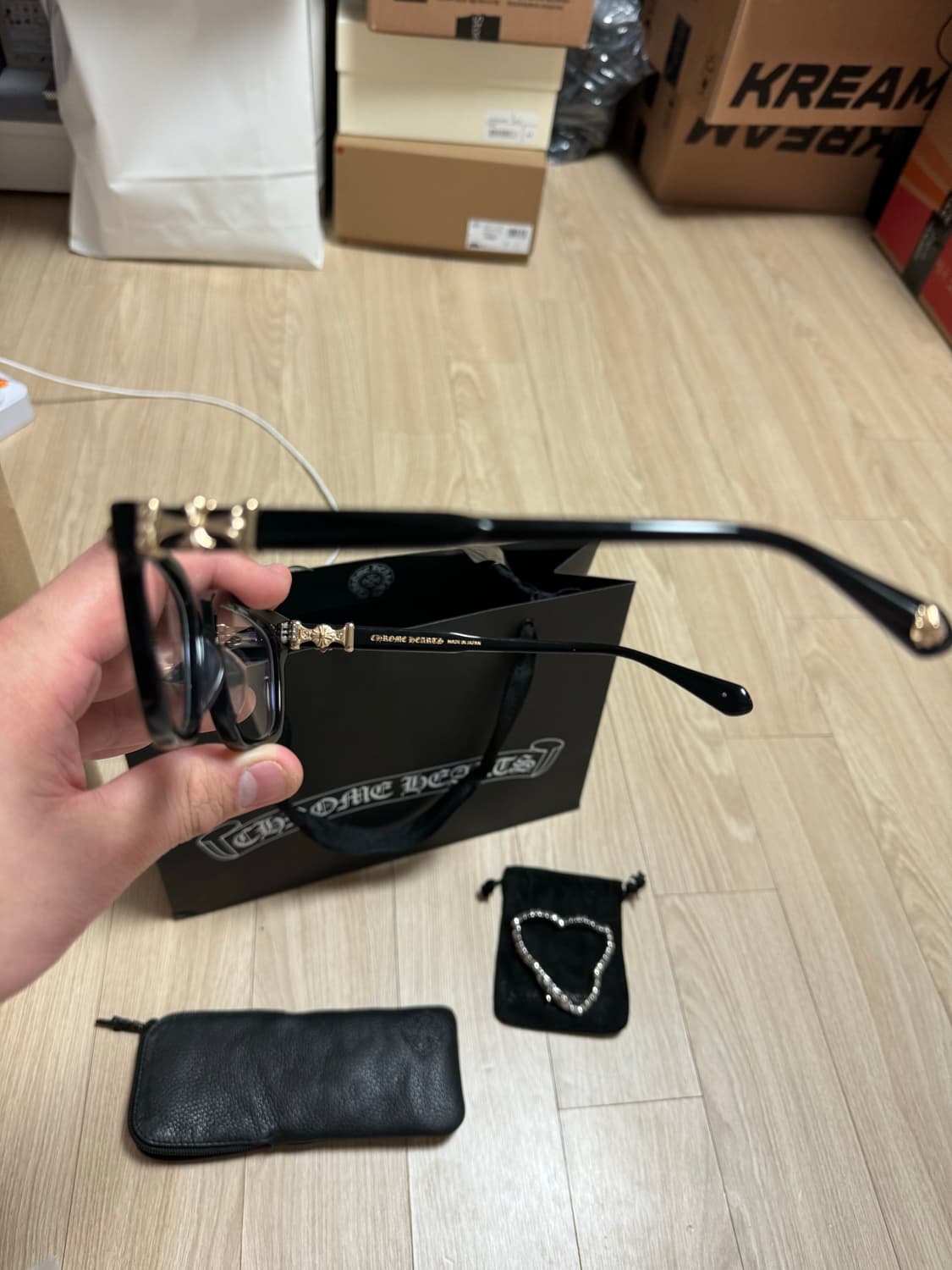 크롬하츠 안경 콕스 어커 블랙 18k 골드 플레이트 상품이미지9