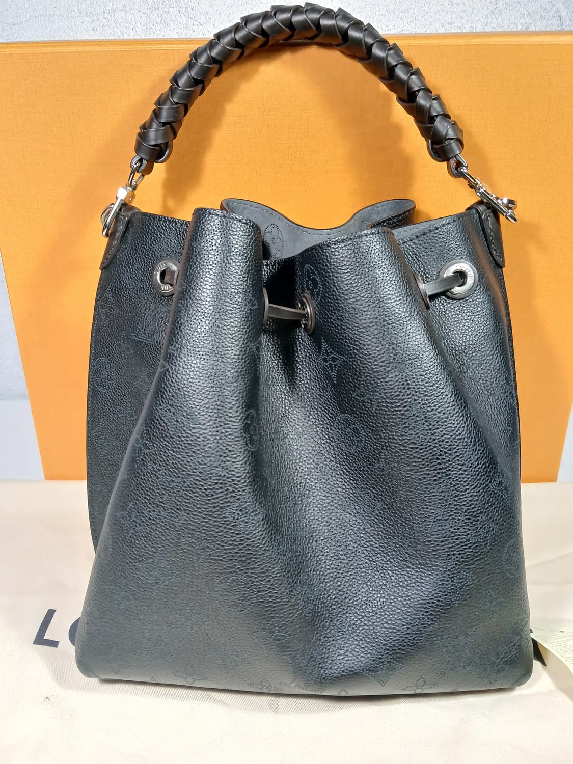 루이비통 마히나 무리아 버킷백 M55800 상품이미지4