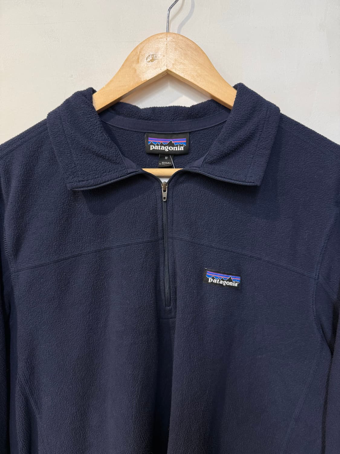 파타고니아 네이비 플리스 하프집업 상품이미지2