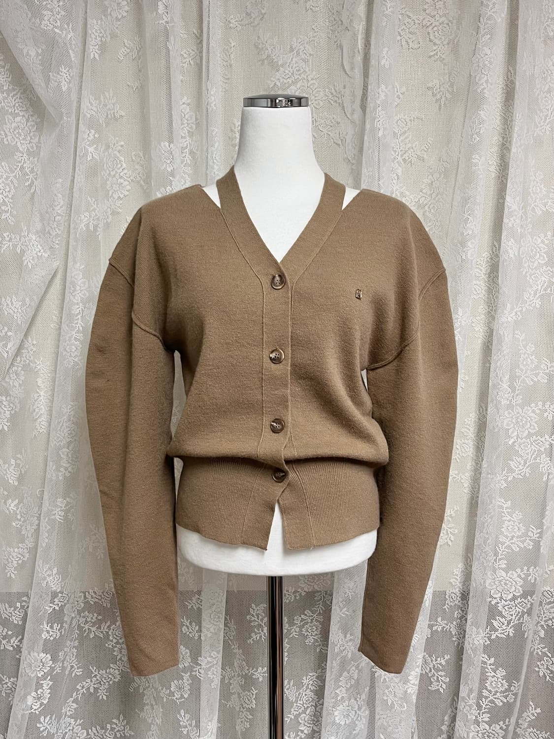 F) 아틀리에나인 로웰 컷아웃 니트 가디건 브라운 상품이미지1