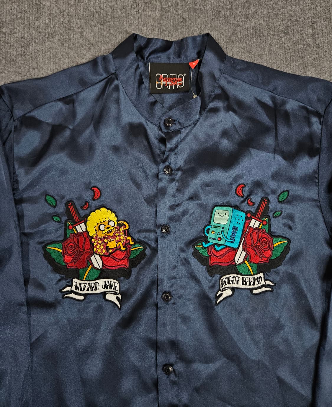 크리틱 × 어드벤처 타임 제이크 & 비모 사틴 셔츠 급처 상품이미지2