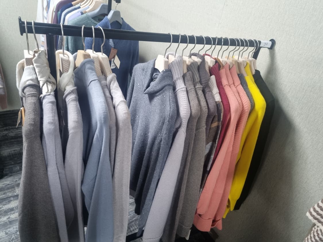 새상품 안드레모리스 가디건입니다 상품이미지9